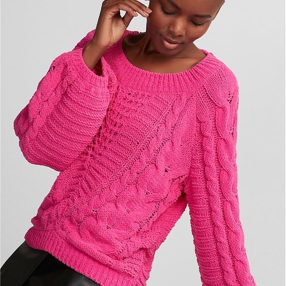 Express Sweater 💗 - Picture 2 of 5